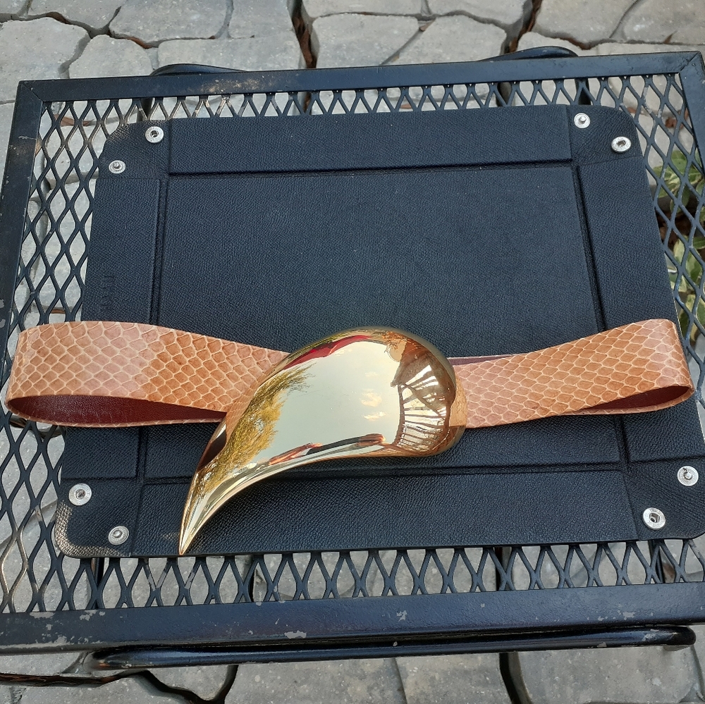 Vtg 80's Alexis Kirk snakeskin belt & teardrop buckle